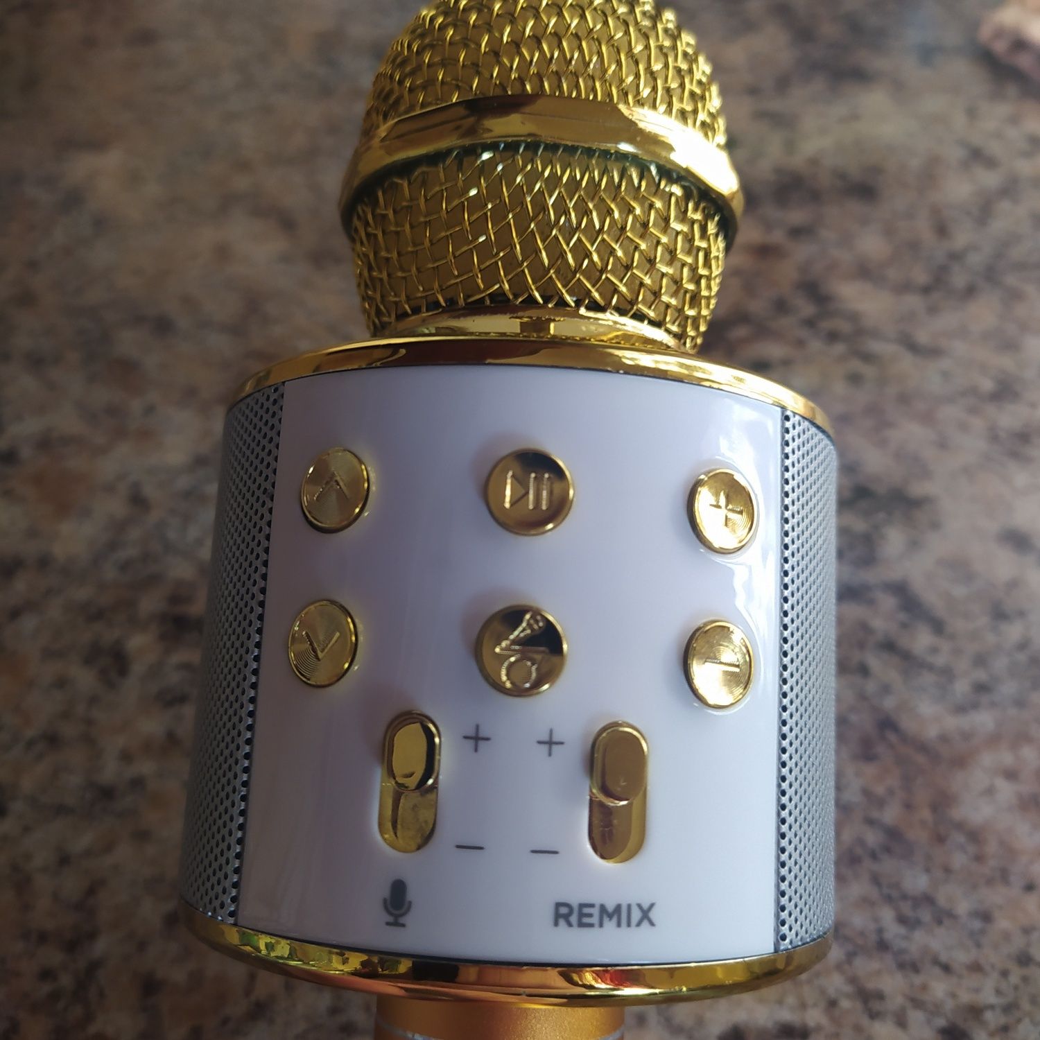 Микрофон-микшер  Qilive