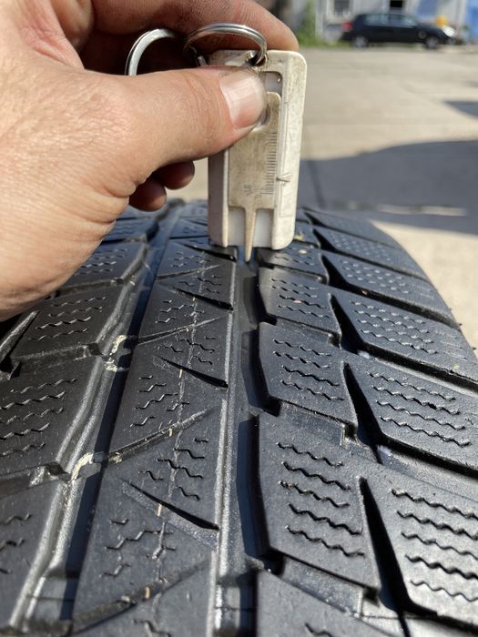 Opony 215/60r17 Falken HS449 Eurowinter - 2 sztuki zimowe