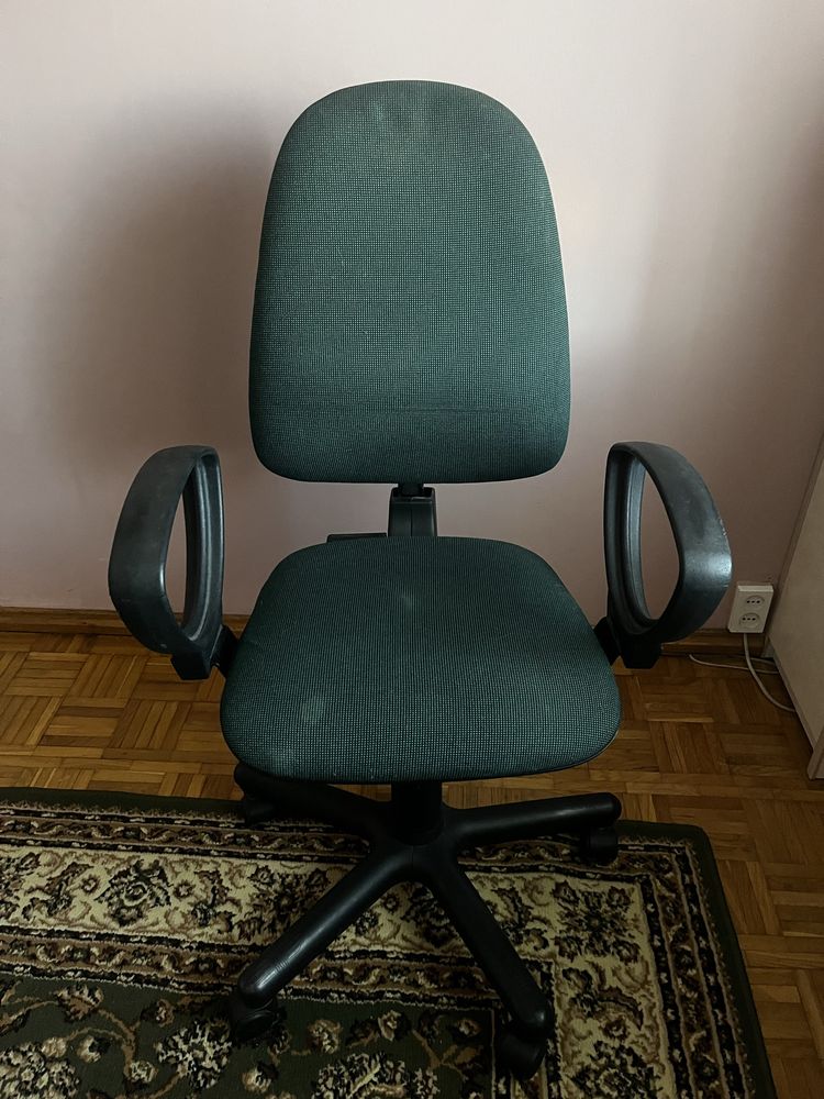 Fotel obrotowy  do biurka kolor ciemy zielony