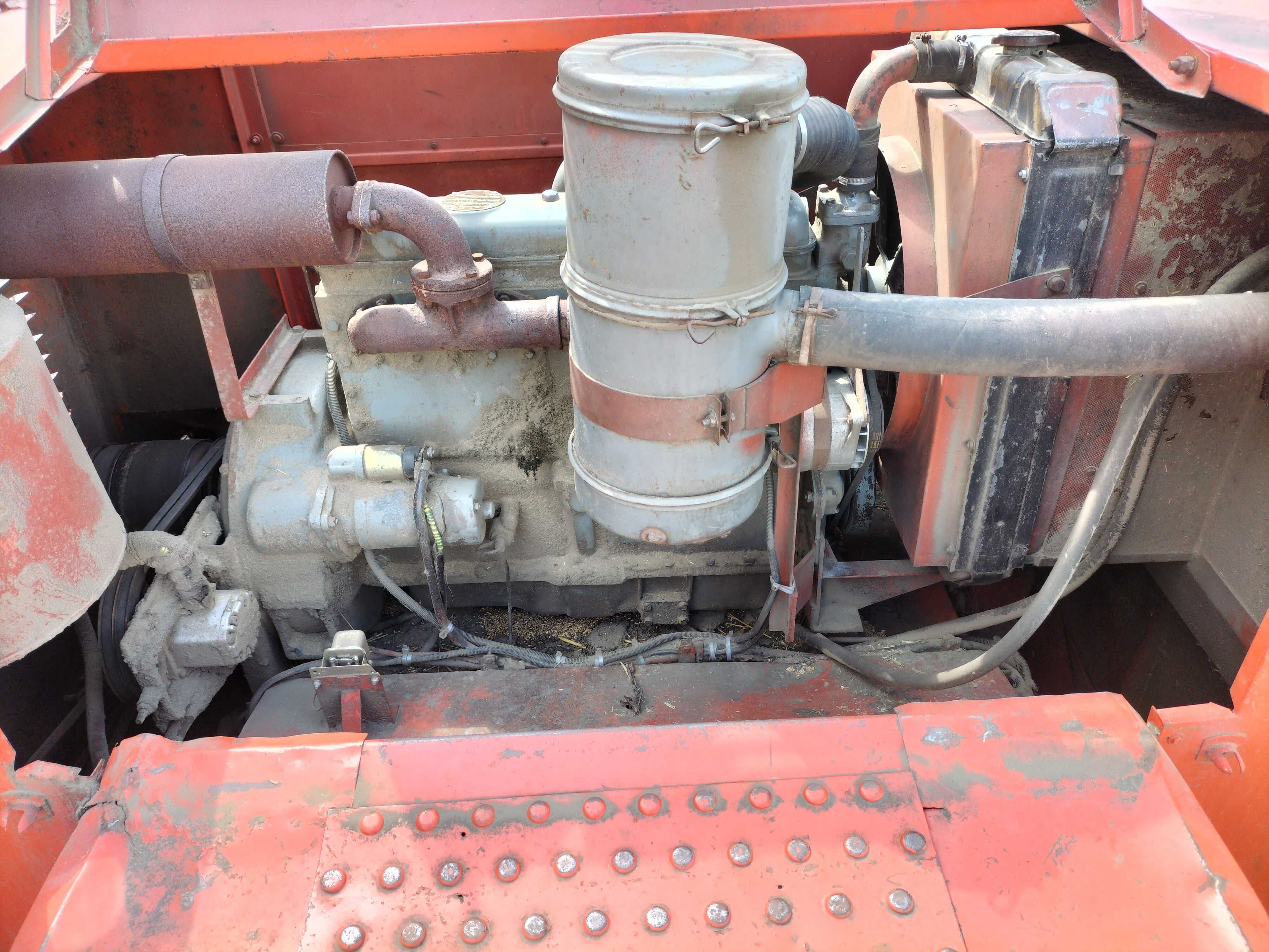 Kombajn.    Bizon Z050
