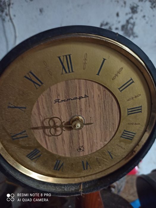 Часы. Винтаж. Не рабочие