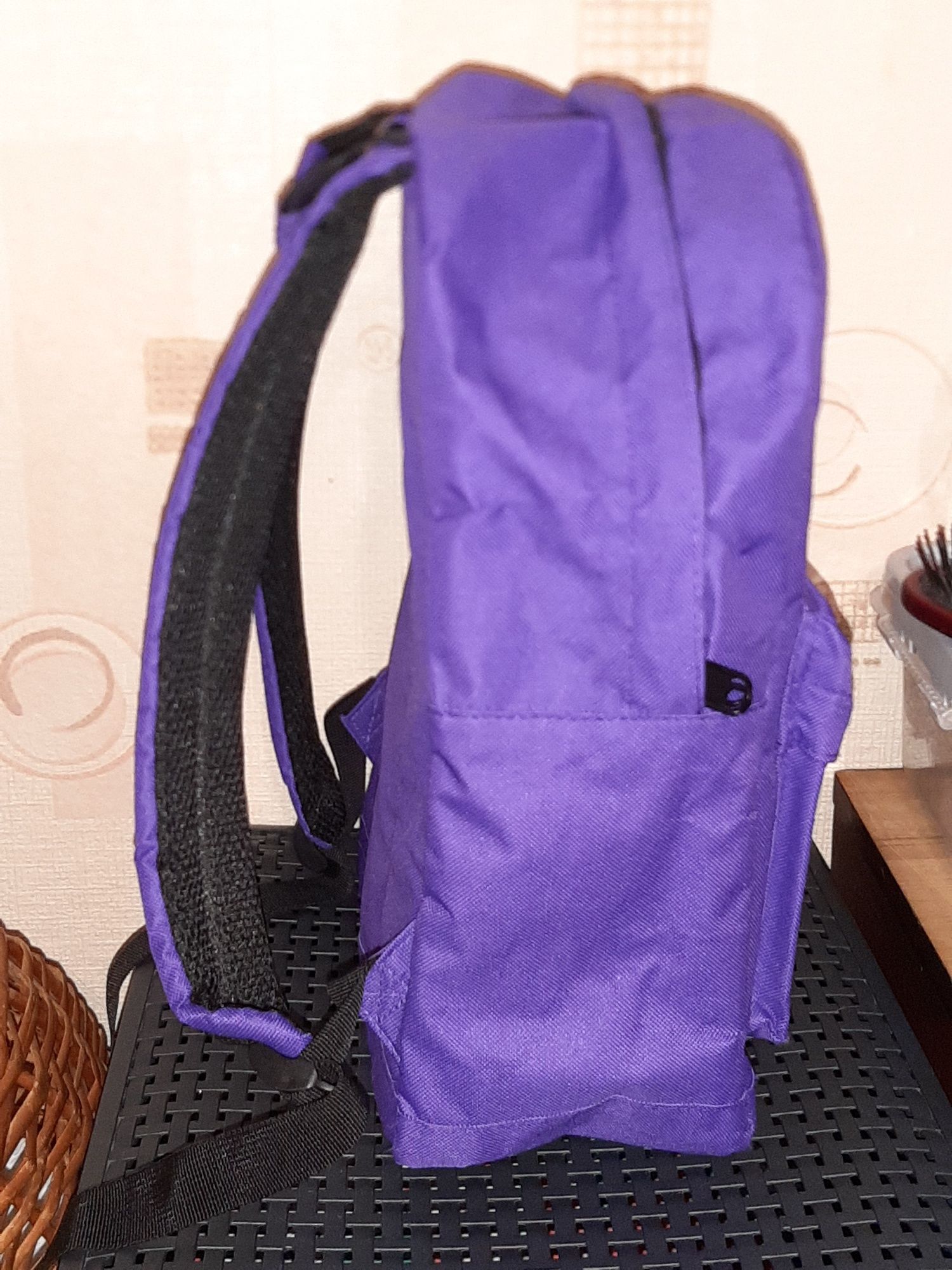 Фиолетовый рюкзак Барби