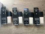 Fluidy podklady Chanel Estee Lauder clarins