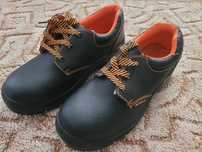 Buty robocze ochronne 45