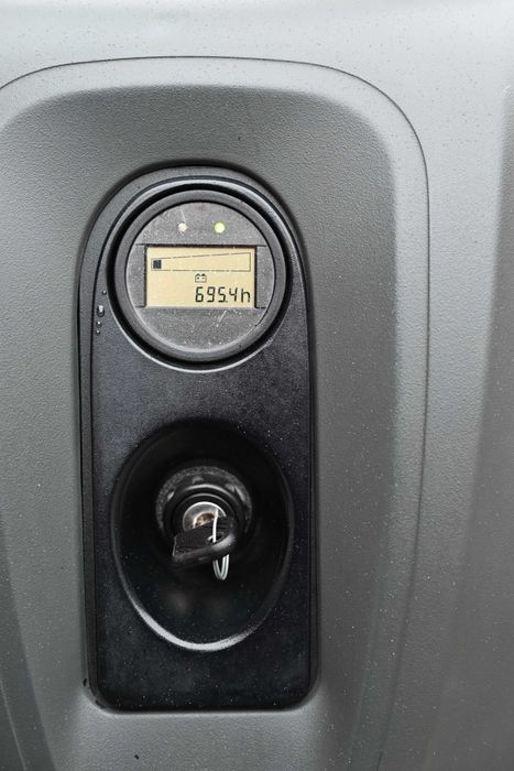 Paleciak elektryczny Linde L10 Triplex 440cm 2019rok 650mth FHP 334