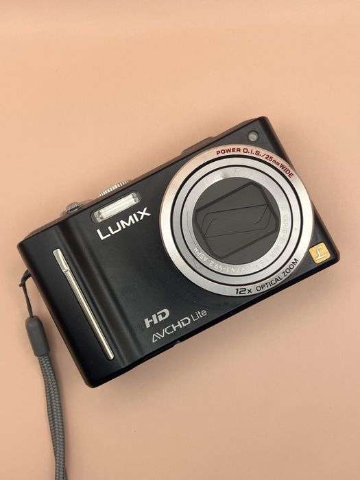 Цифрова камера Panasonic Lumix DMC-TZ10
