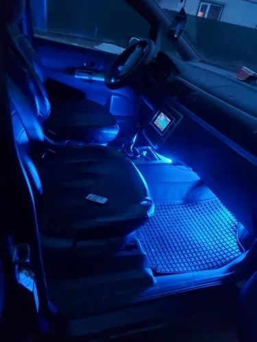 Подарок.Подсветка в салон авто,12 LED RGB подсветка салона ног