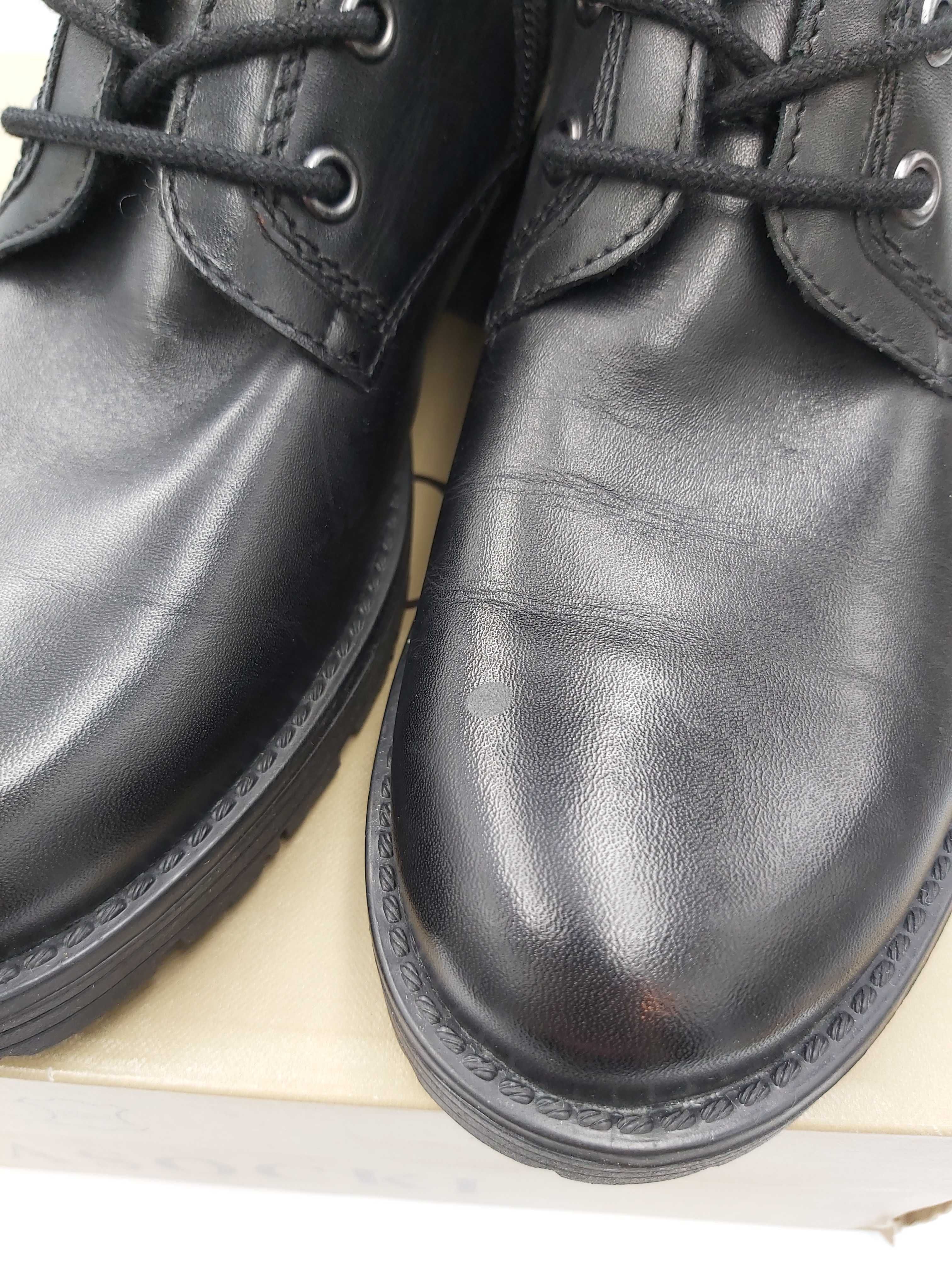Buty LASOCKI kozaki botki czarne sznurowane rozmiar 38