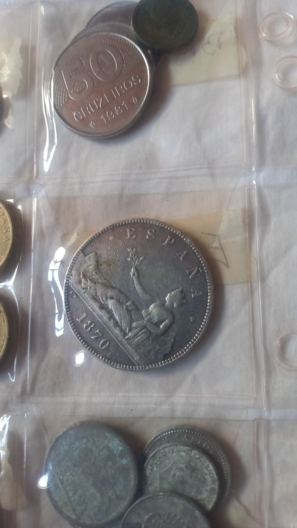 Moedas antigas vários países ótimo estados imperdível tenho muitas !!