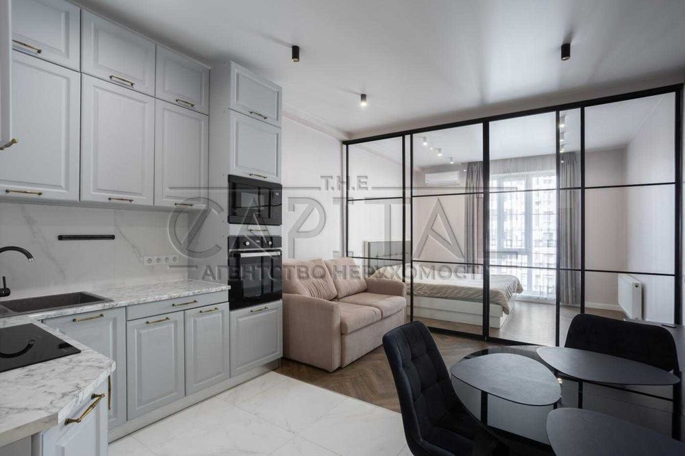 Продаж 1-кім. квартири 40.5 м2 в сучасному комплексі ЖК Нова Англія