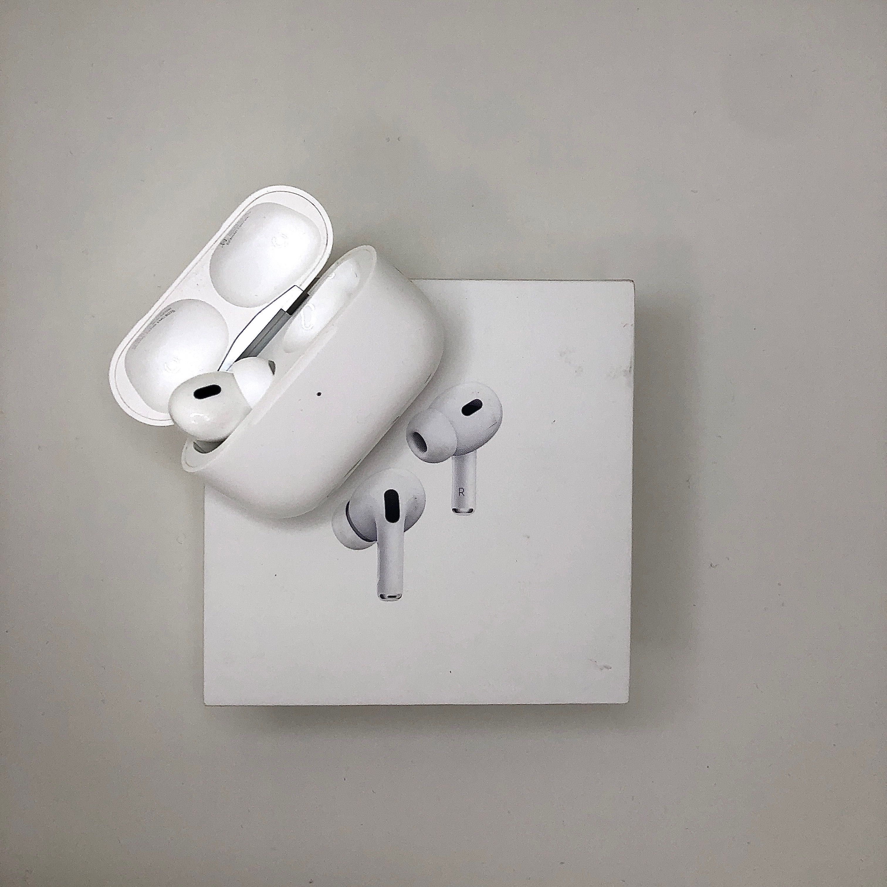 AirPods Pro 2 (Lightning)
Кейс AirPods 2 + 1 наушник (левый)
