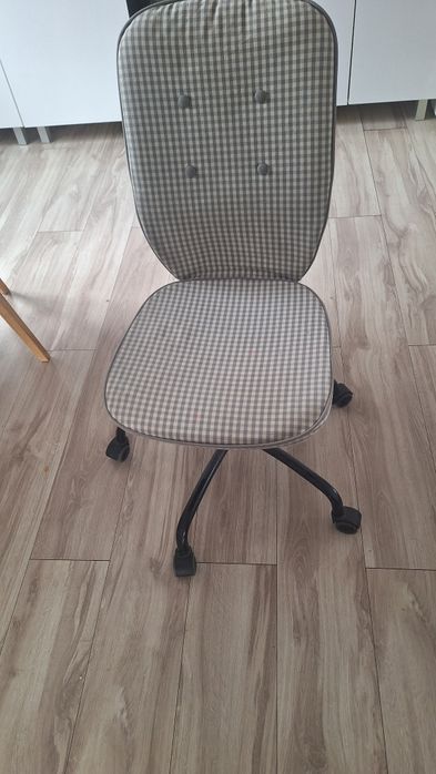 Krzesło obrotowe dizajn biurka Ikea