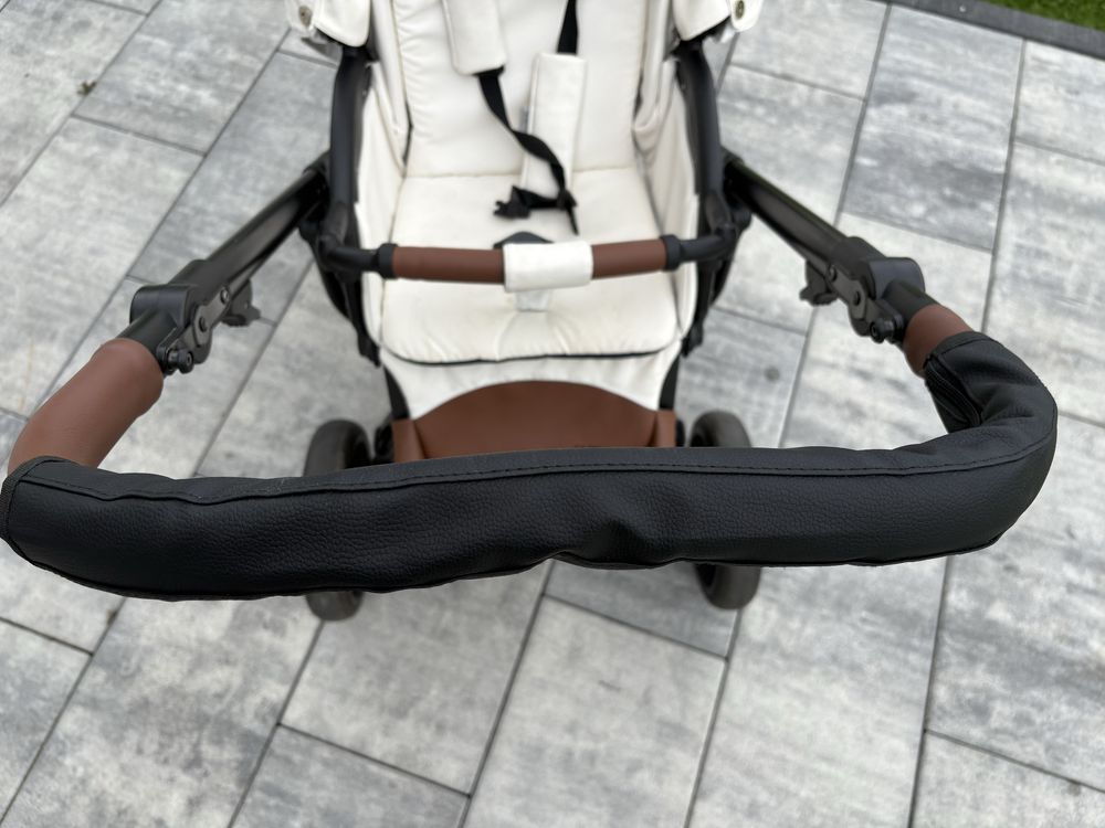 Wózek Bebetto Luca pro 2 w 1 z nosidełkiem Britax Romer i bazą