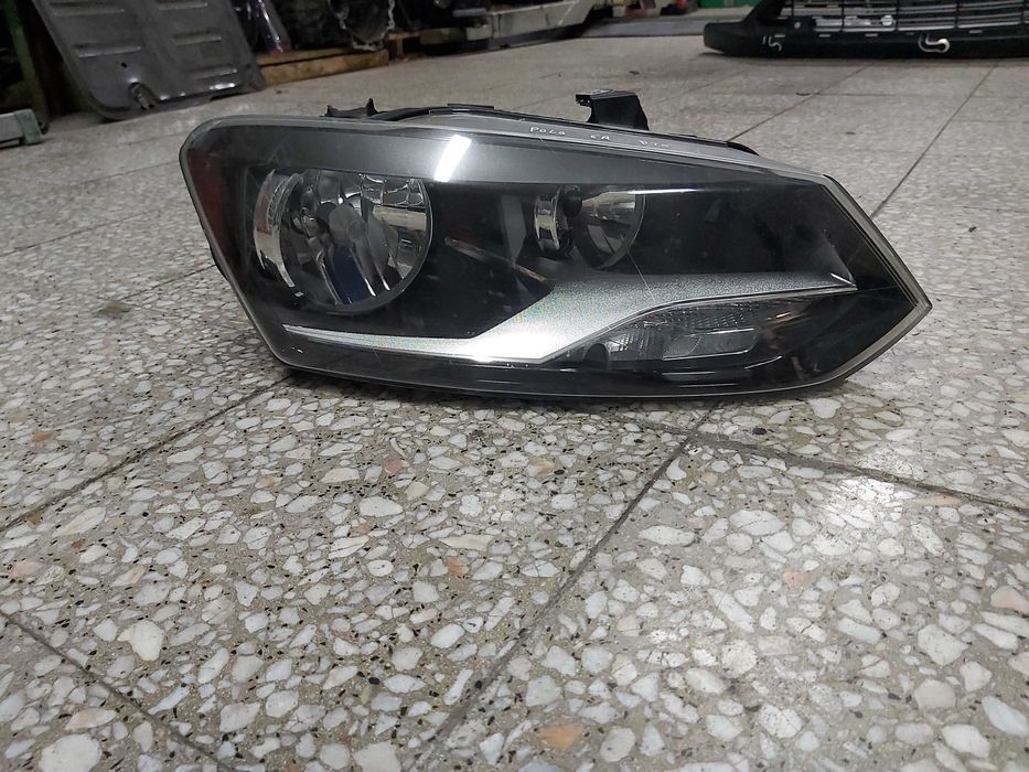 Farol Dto Polo 6r