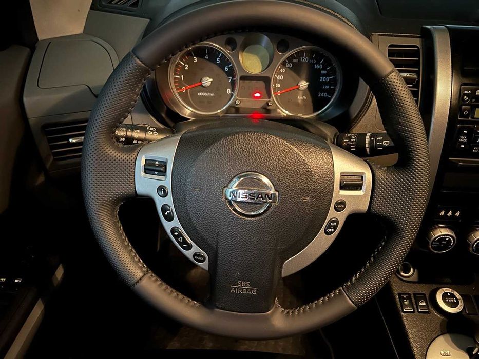 Продам Nissan X-Trail T31 2.5 4WD