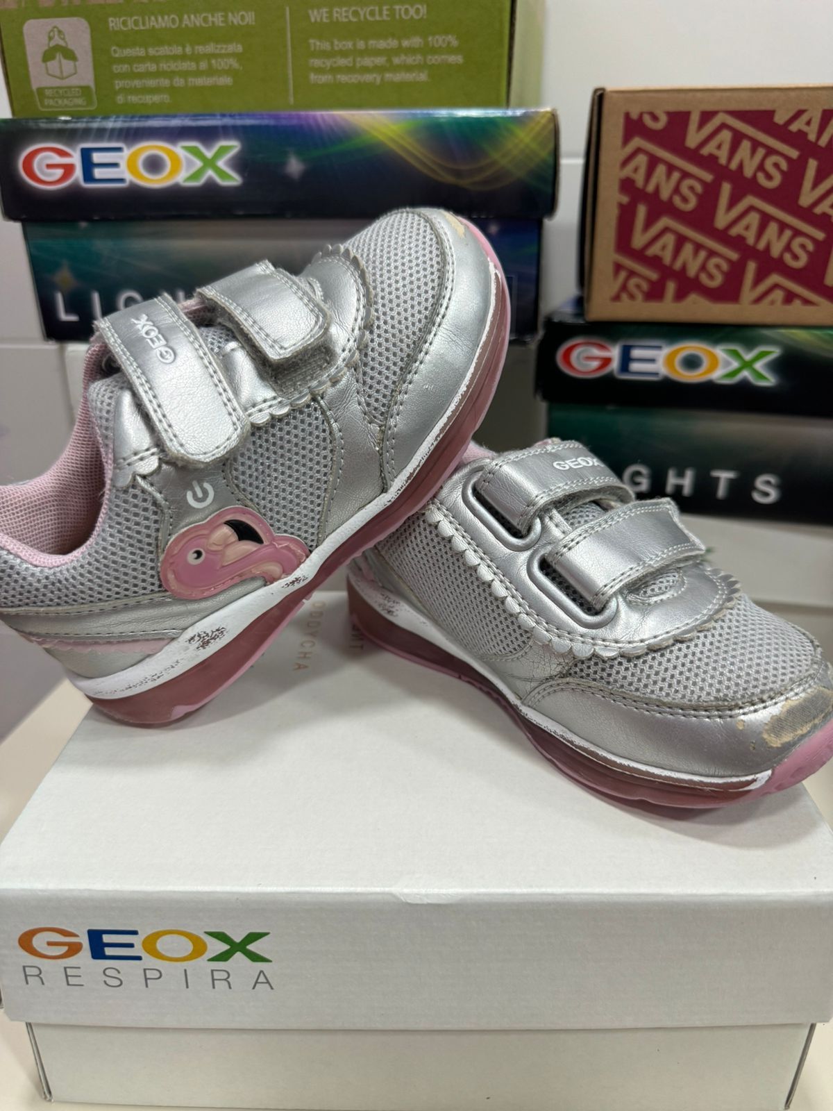 Sapatos Geox menina 26