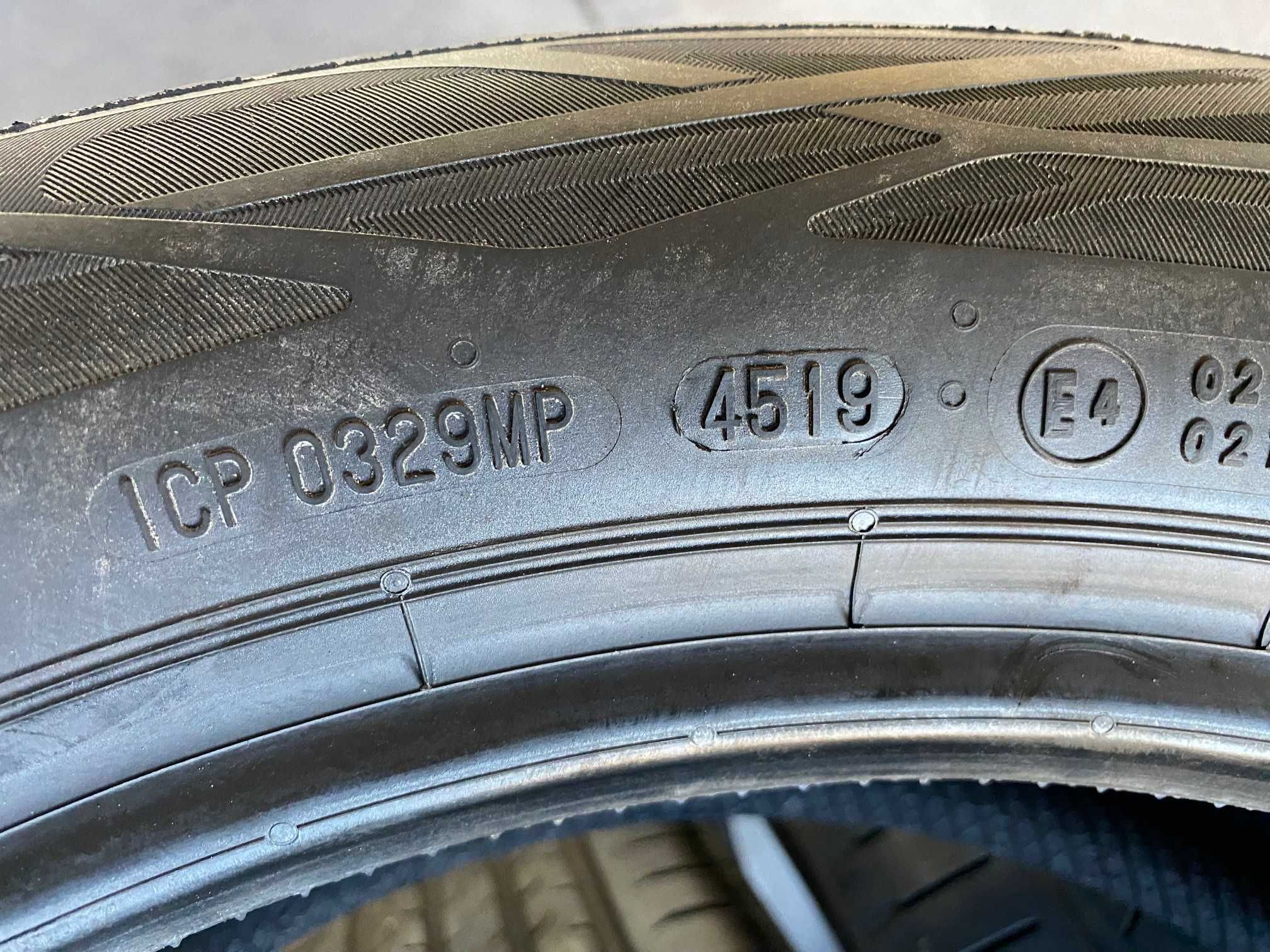 Komplet opon Continental 215/50R18 nowe