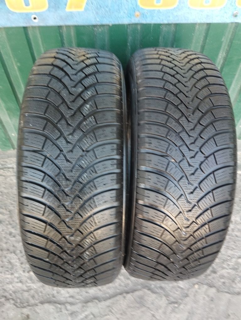 Пара зимових шин Falken 225/60/18