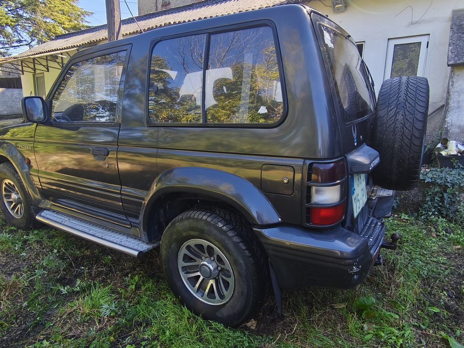 Mitsubishi Pajero 2.5