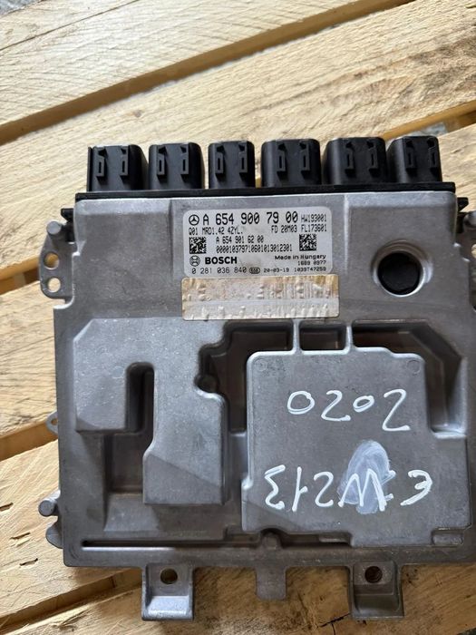 Centralina Motor Mercedes E220 W213 Ref:A6549007900/A6549016200/0281036840