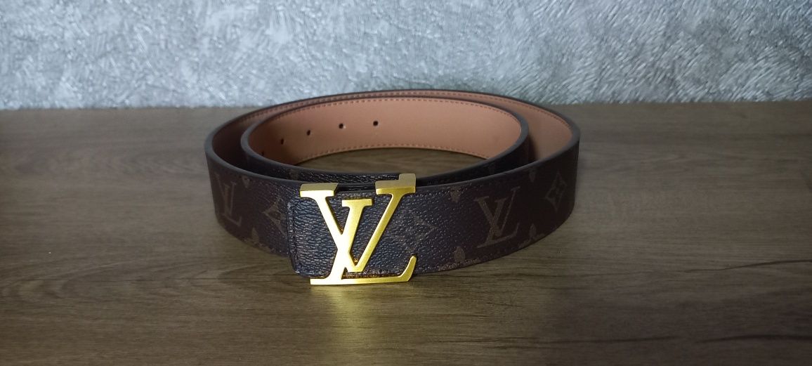 Ремень Louis Vuitton Пояс Луи Витон ремінь Кожа классический