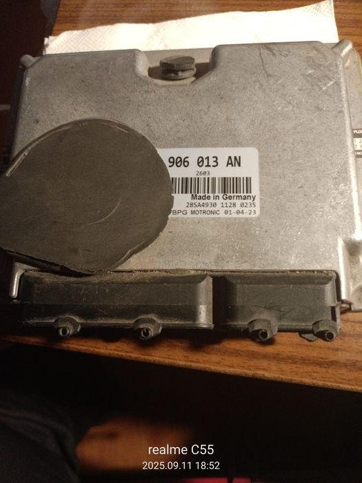 Sprzedam sterownik silnika samochodu VW Caddy 1,9sdi