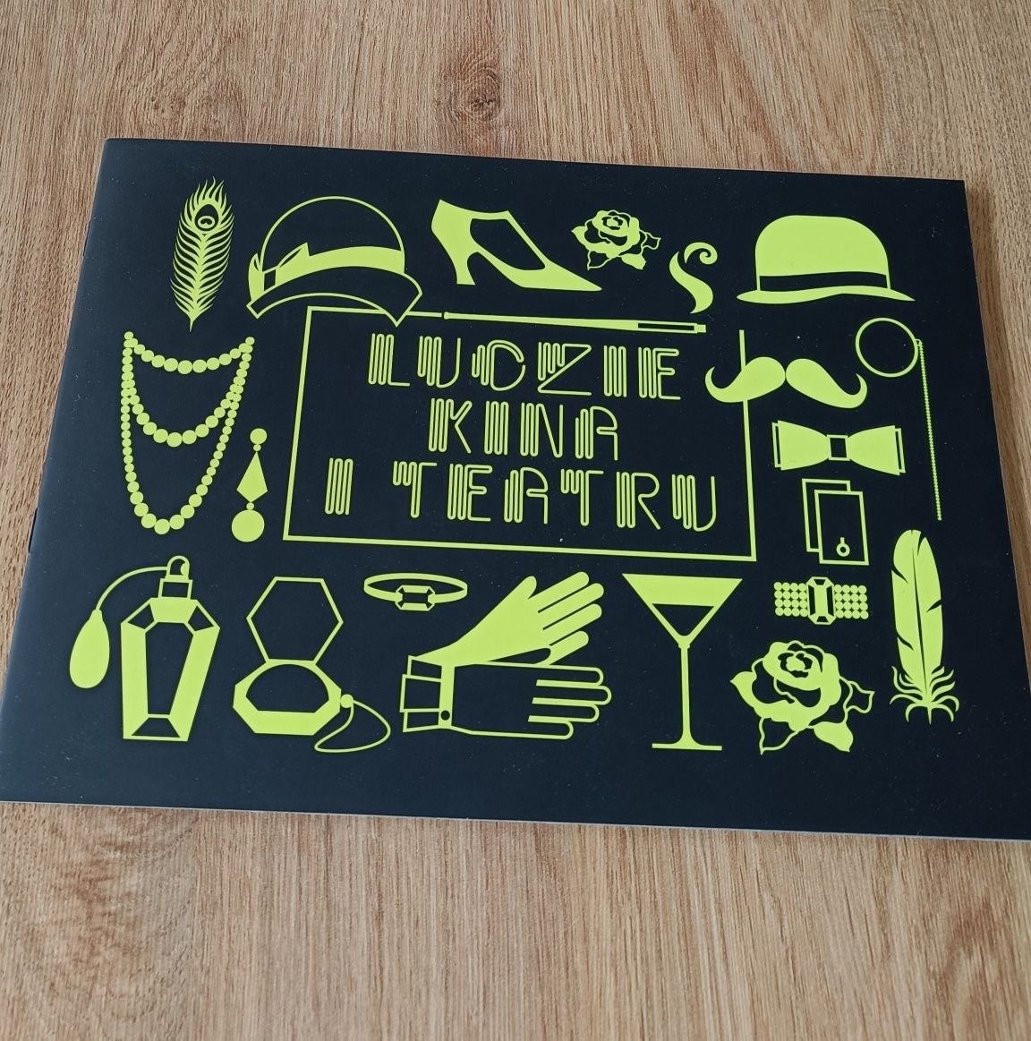 Ludzie kina i teatru znaczki + koperta FDC  folder