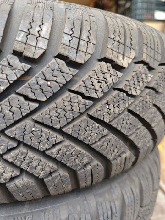 Continental Winter Contact TS860 165/60 R15
