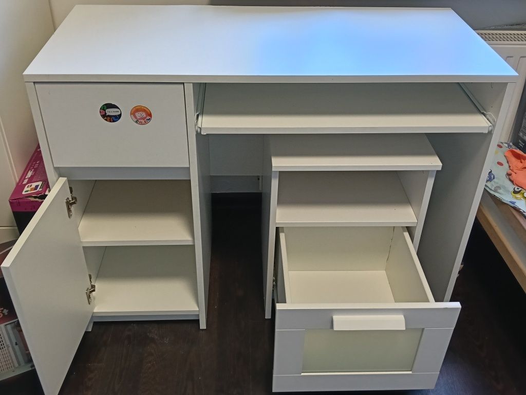 Biurko Ikea EJLER jak nowe..
