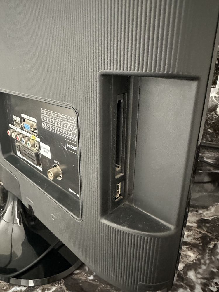 Монитор Samsung SyncMaster T22B300