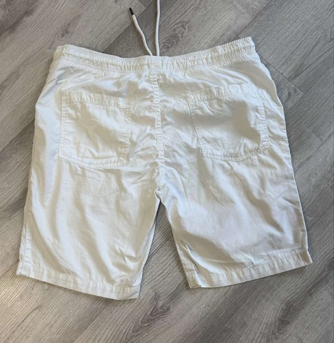 Шорти чоловічі Pull&Bear