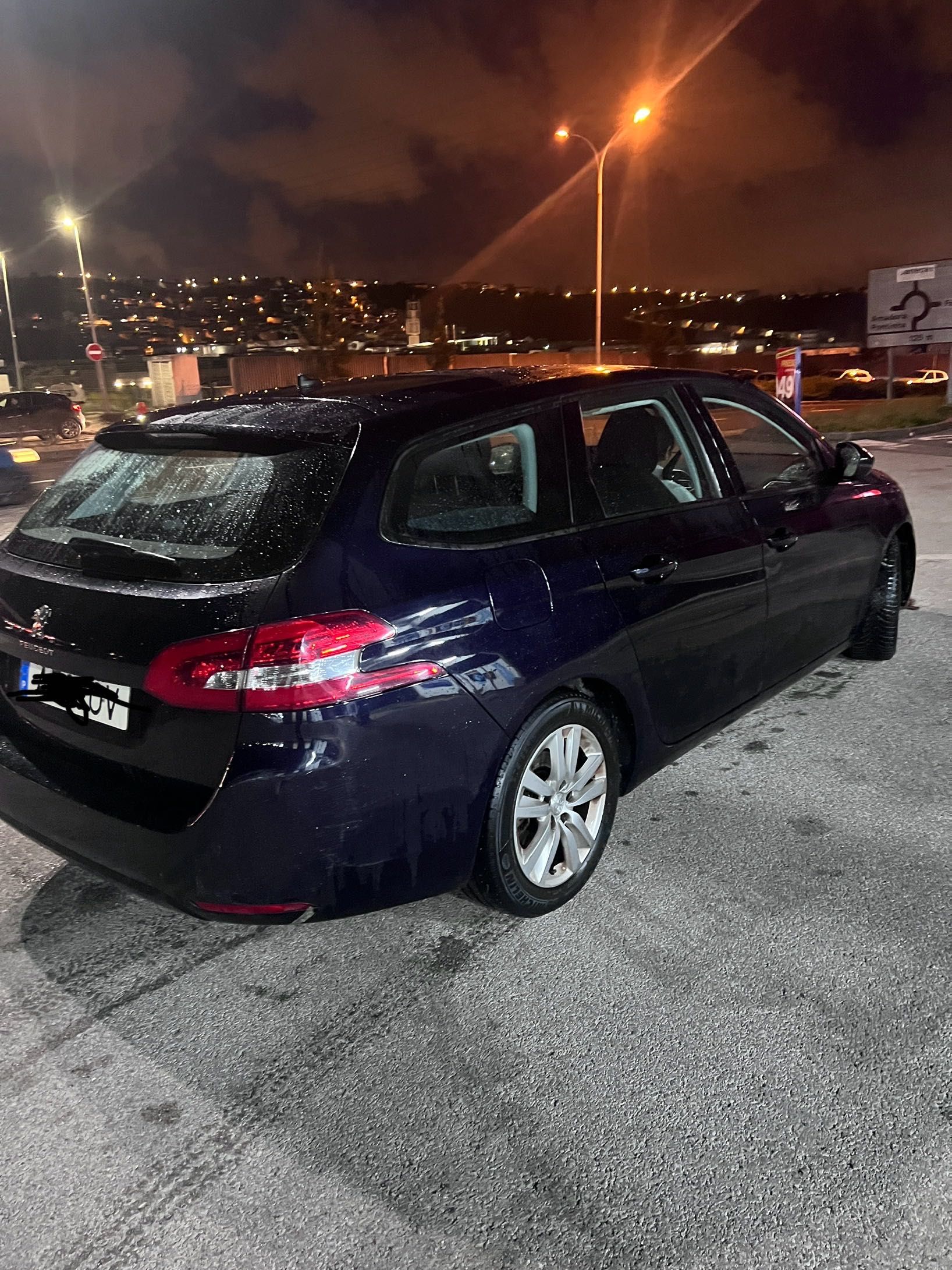 Peugeot 308 SW 10/2018 cx Automática