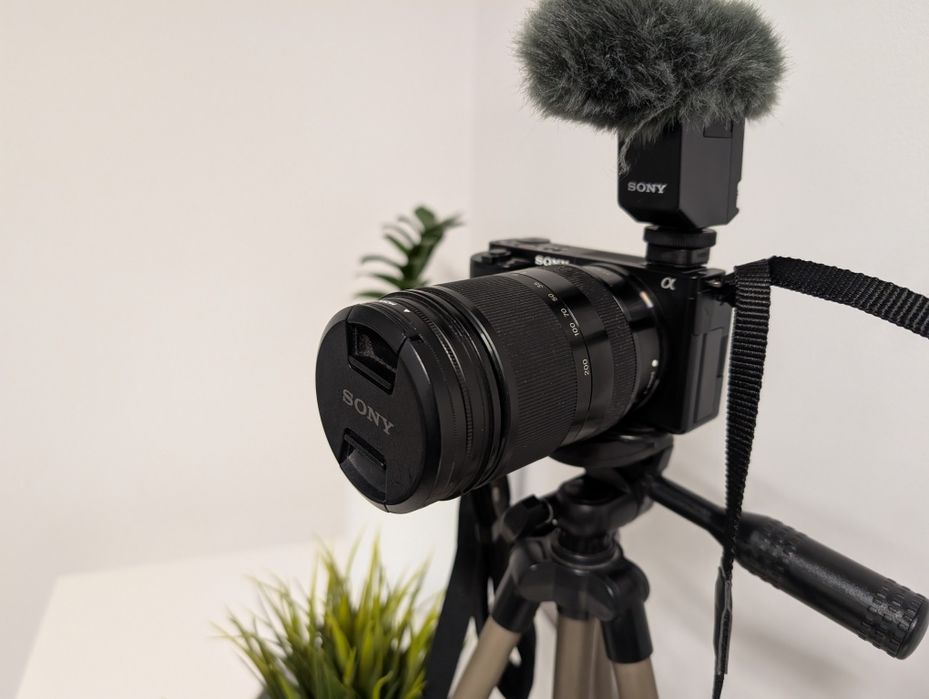 Sony ZV-E10 – stan idealny, pierwszy właściciel, bez obiektywu
