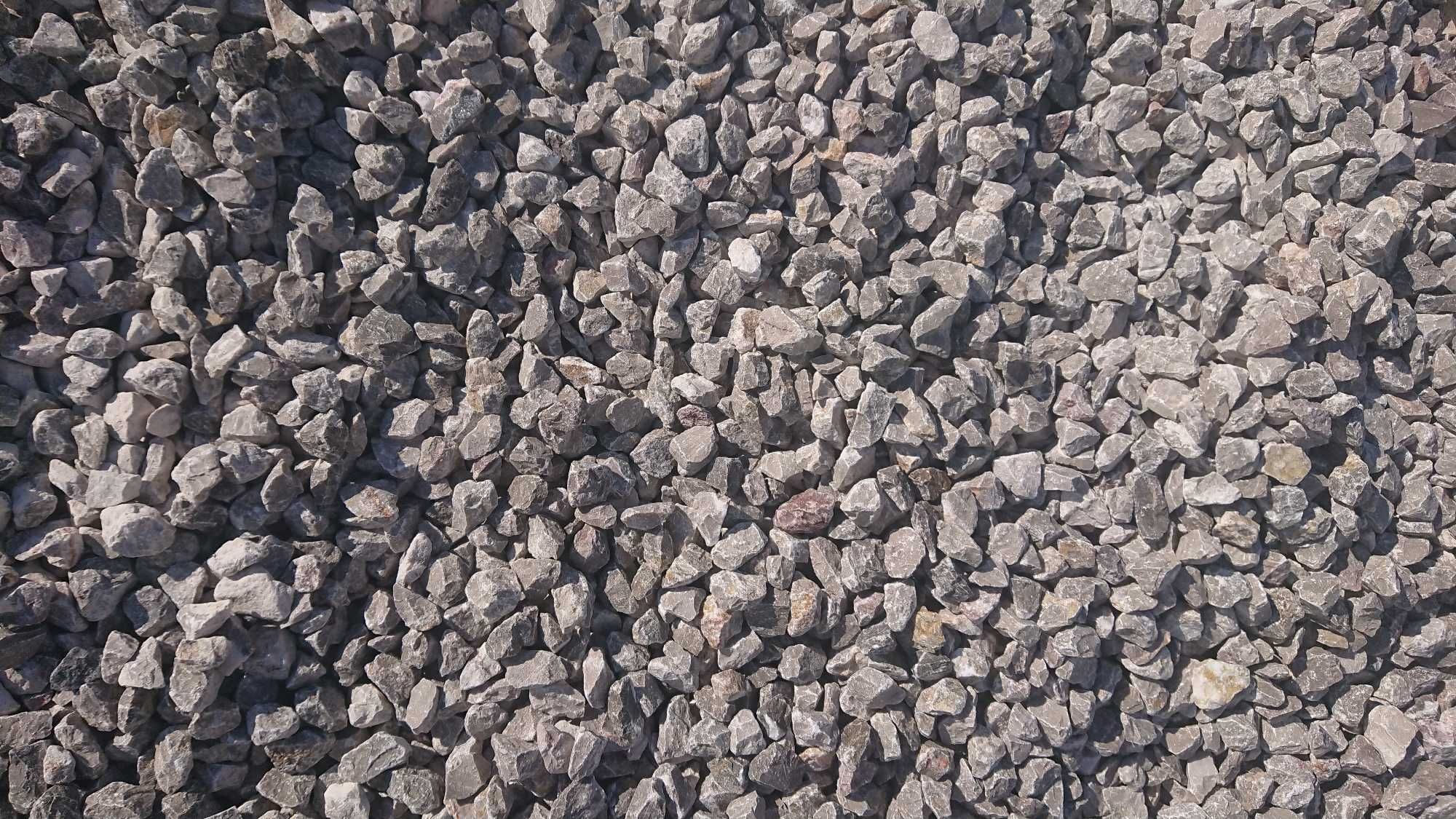 piach rzeczny kopalniany żwir tłuczeń ziemia humus kruszywo kora