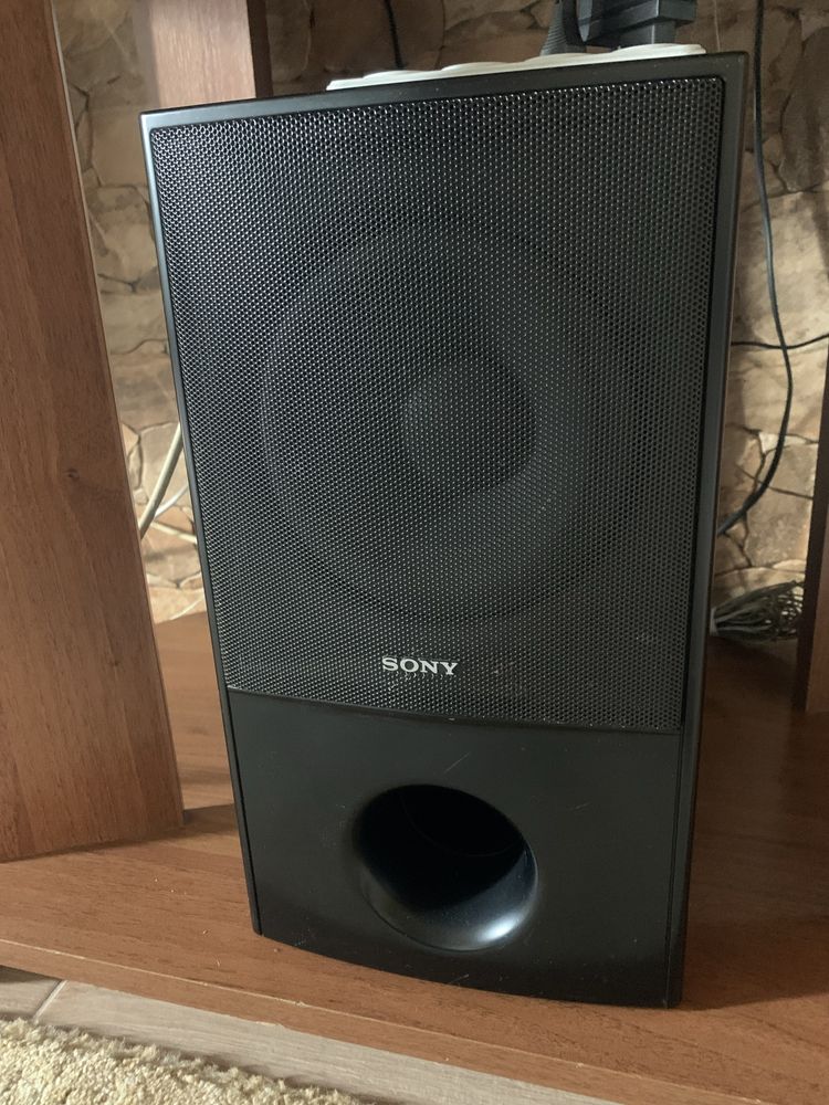 Домашний кинотеатр SONY HCD-DZ685K