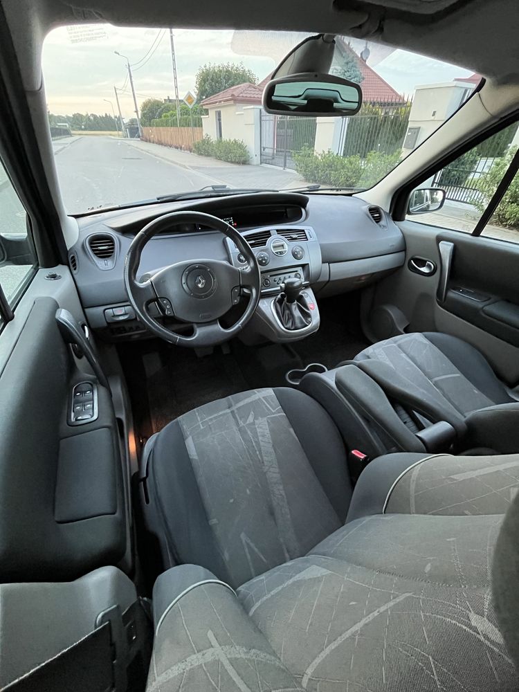 Renault scenic 1.6 benzyna Automat 2005 rok zadbany 2 komplety kół