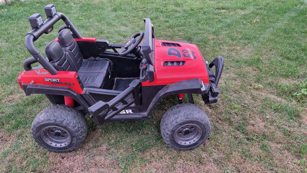 Jeep criança eléctrico