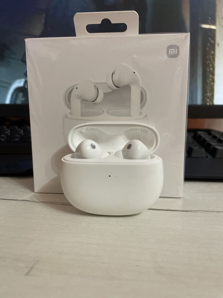 Продам Наушники Xiaomi Buds 3