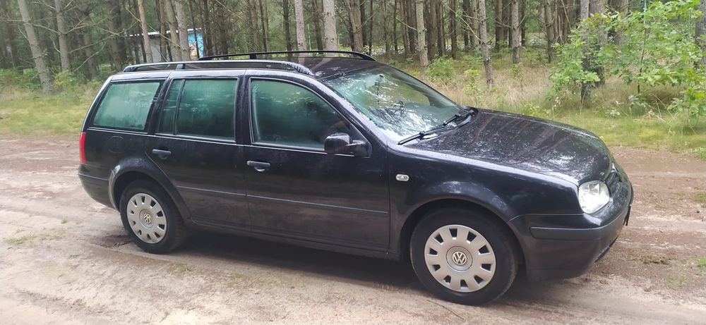 Sprzedam VW Golf 2004r. 1.6 Benzyna z Niemiec