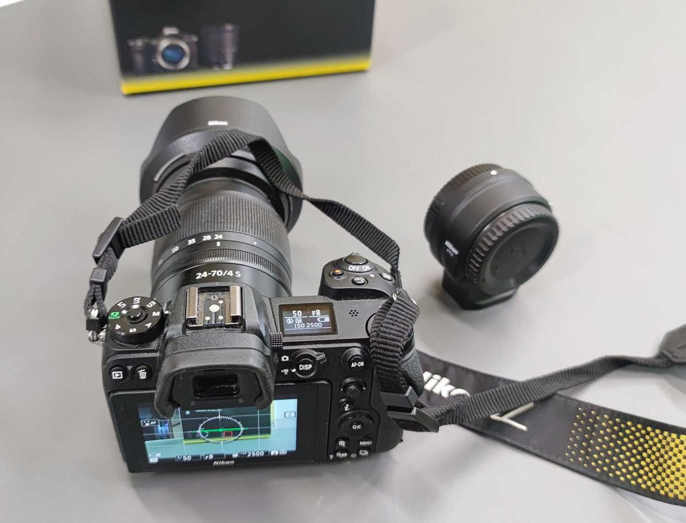 Nikon Z6 Kit z obiektywem Nikkor 24-70 f4 adapter FTZ z dodatk baterią