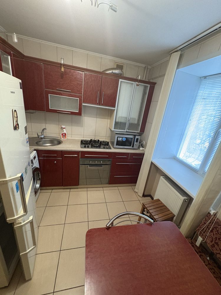 Продаж 3-х кім квартири 2/9 вул.Театральна