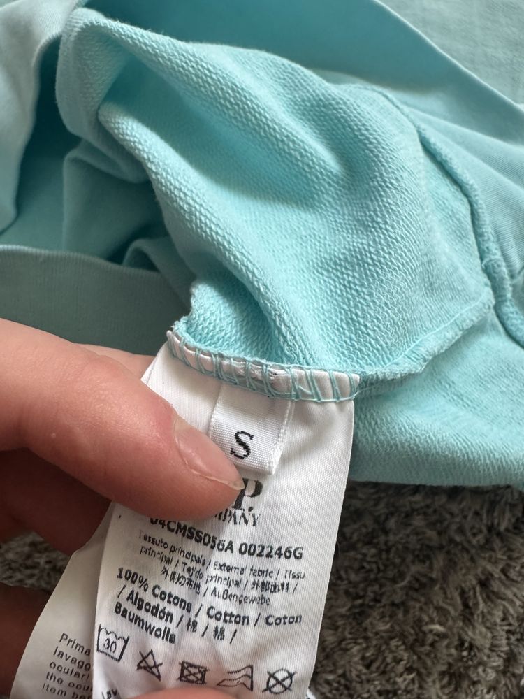 Cp company оригінал лонгслів розмір С