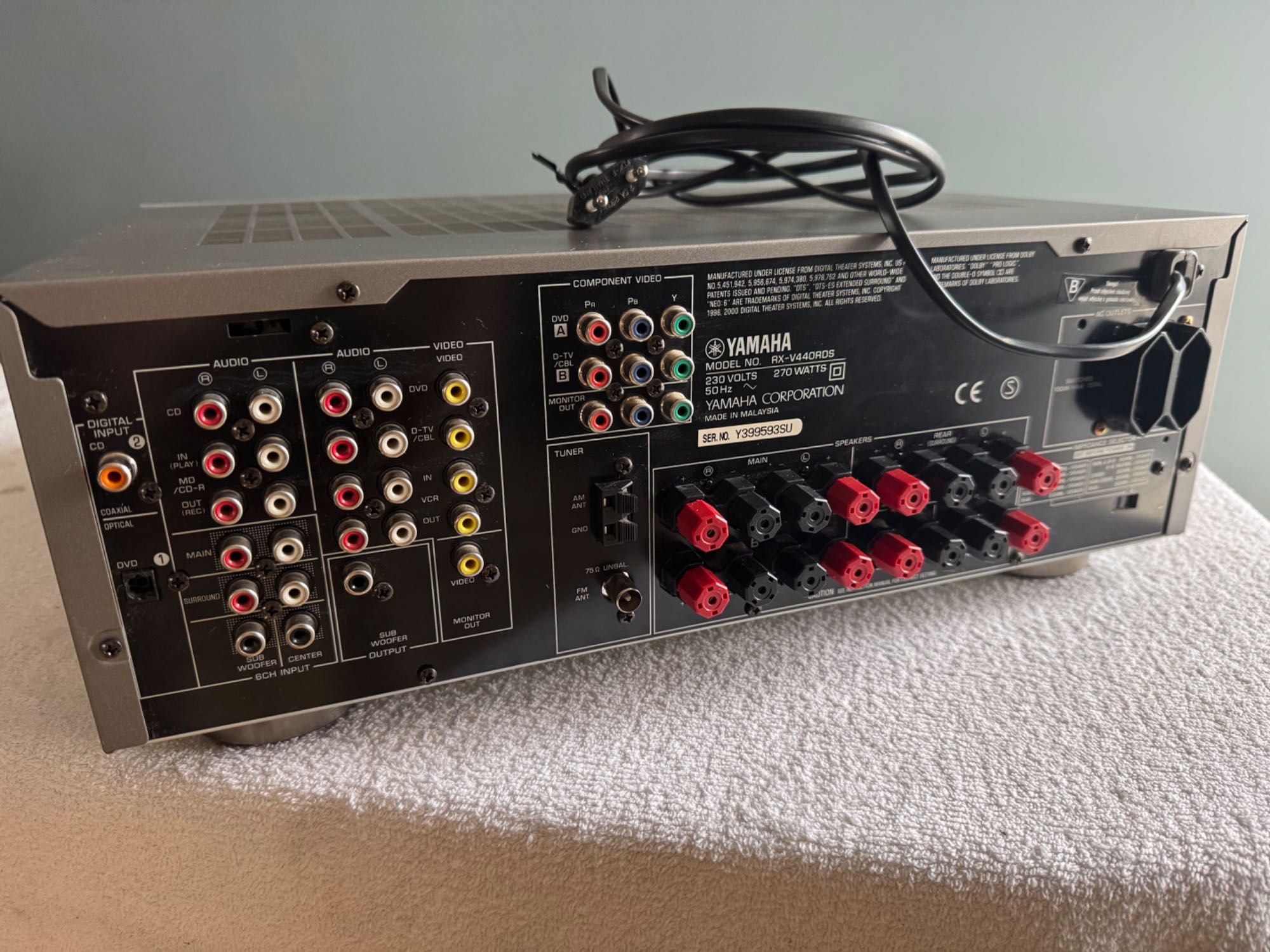 Amplituner Yamaha RX-V440RD