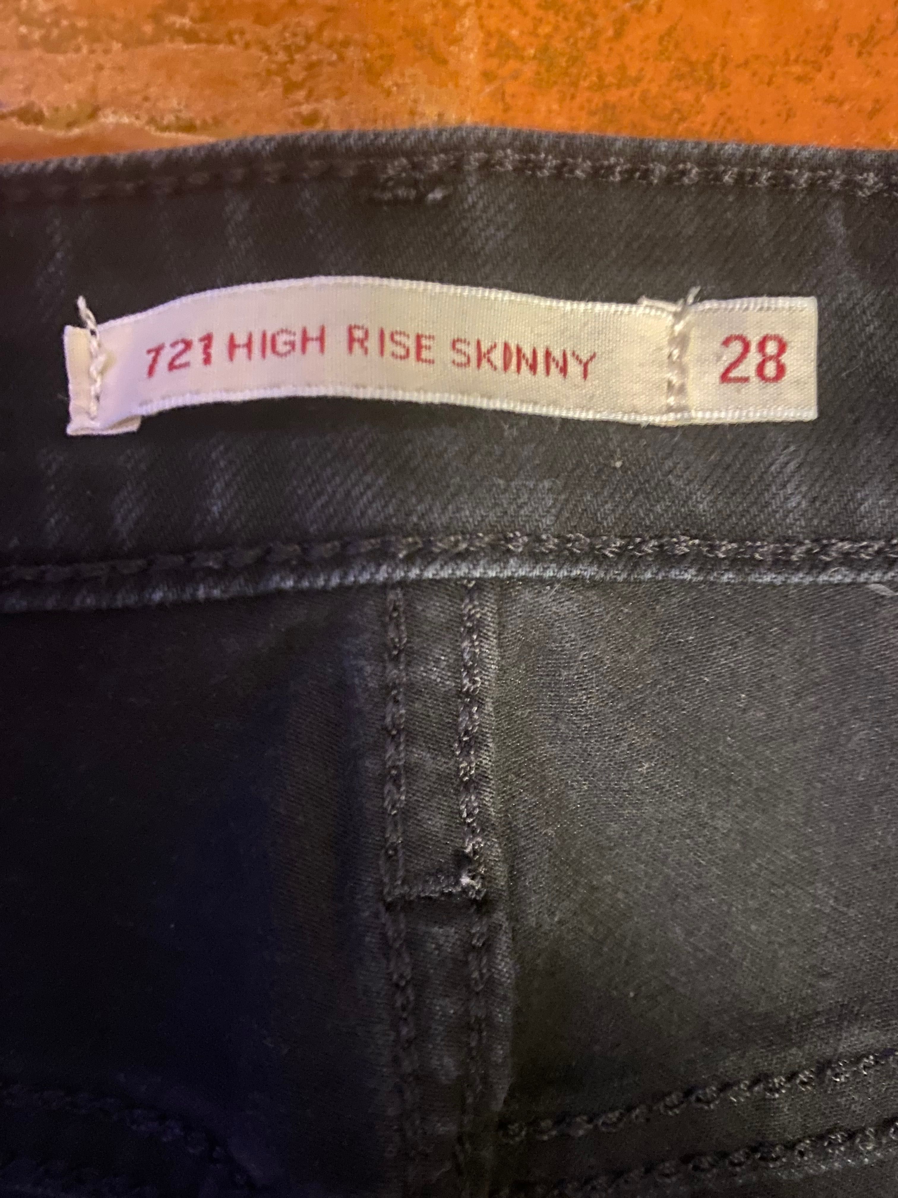 Calça marca Lev’is em ótimo estado