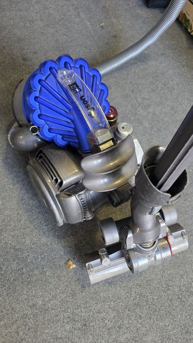 Odkurzacz Dyson DC 32