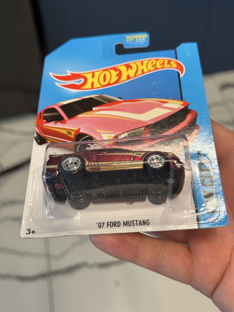 Hot Wheels ’07 Ford Mustang STH chase Super Treasure Hunt pięknie wyk.