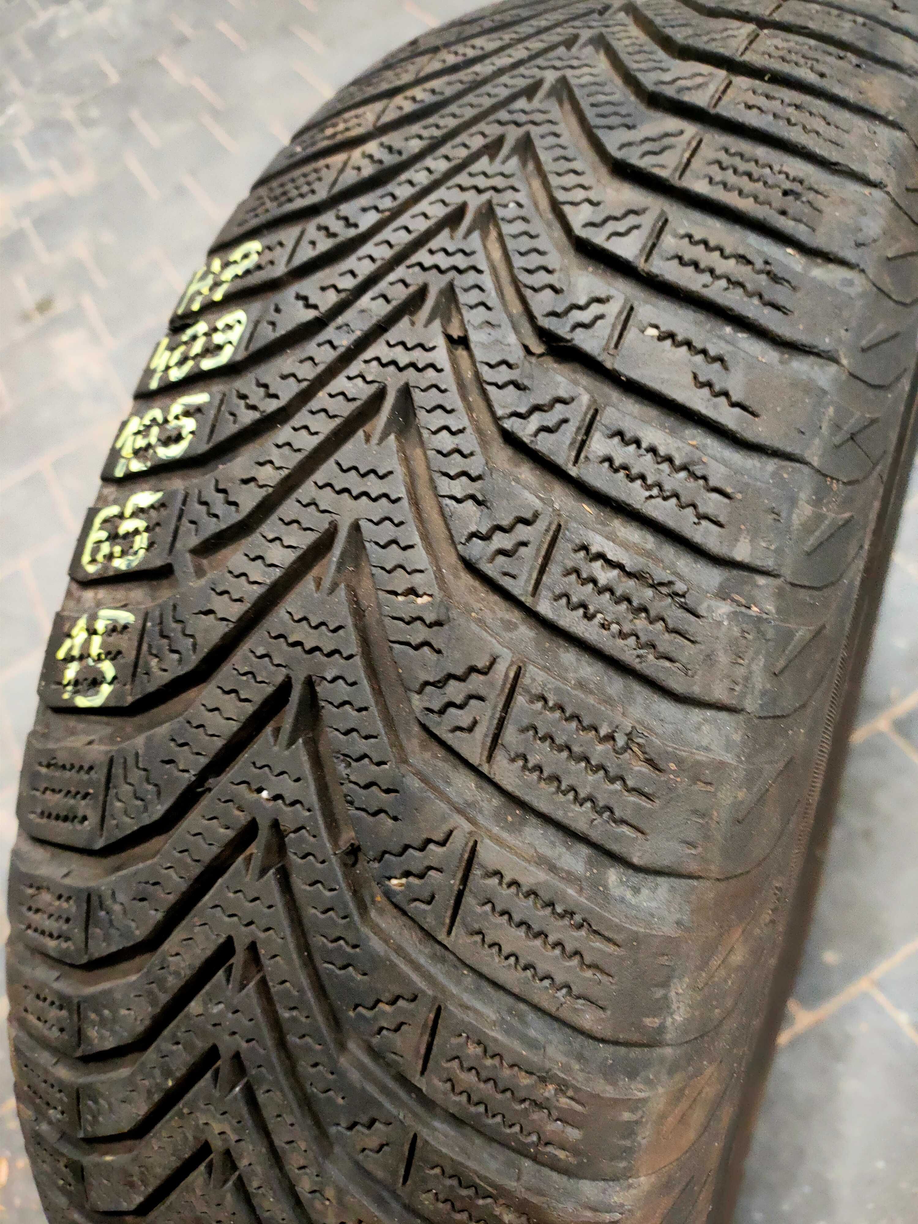 Opona zimowa 1szt. Vredestein Snowtracs 195/65/15 hp 409