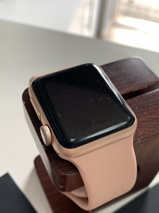 Оригінальні  Apple watch series 3 38 mm