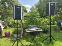 Yamaha PSR + kolumny Peavey