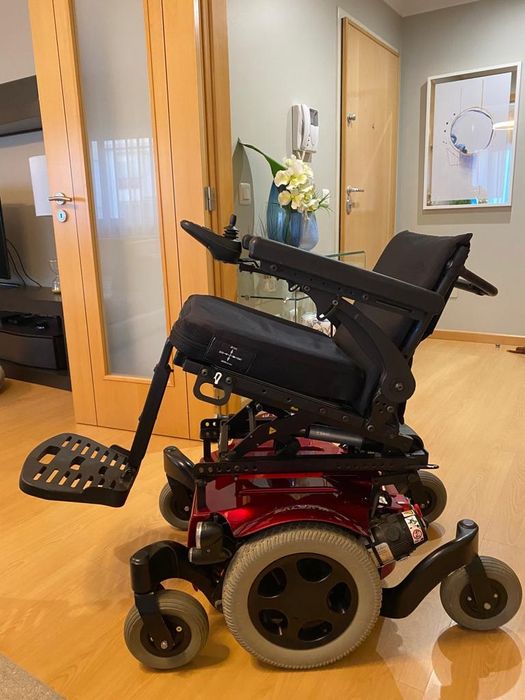 Excelente estado - Cadeira de rodas eléctrica Quickie Salsa M2